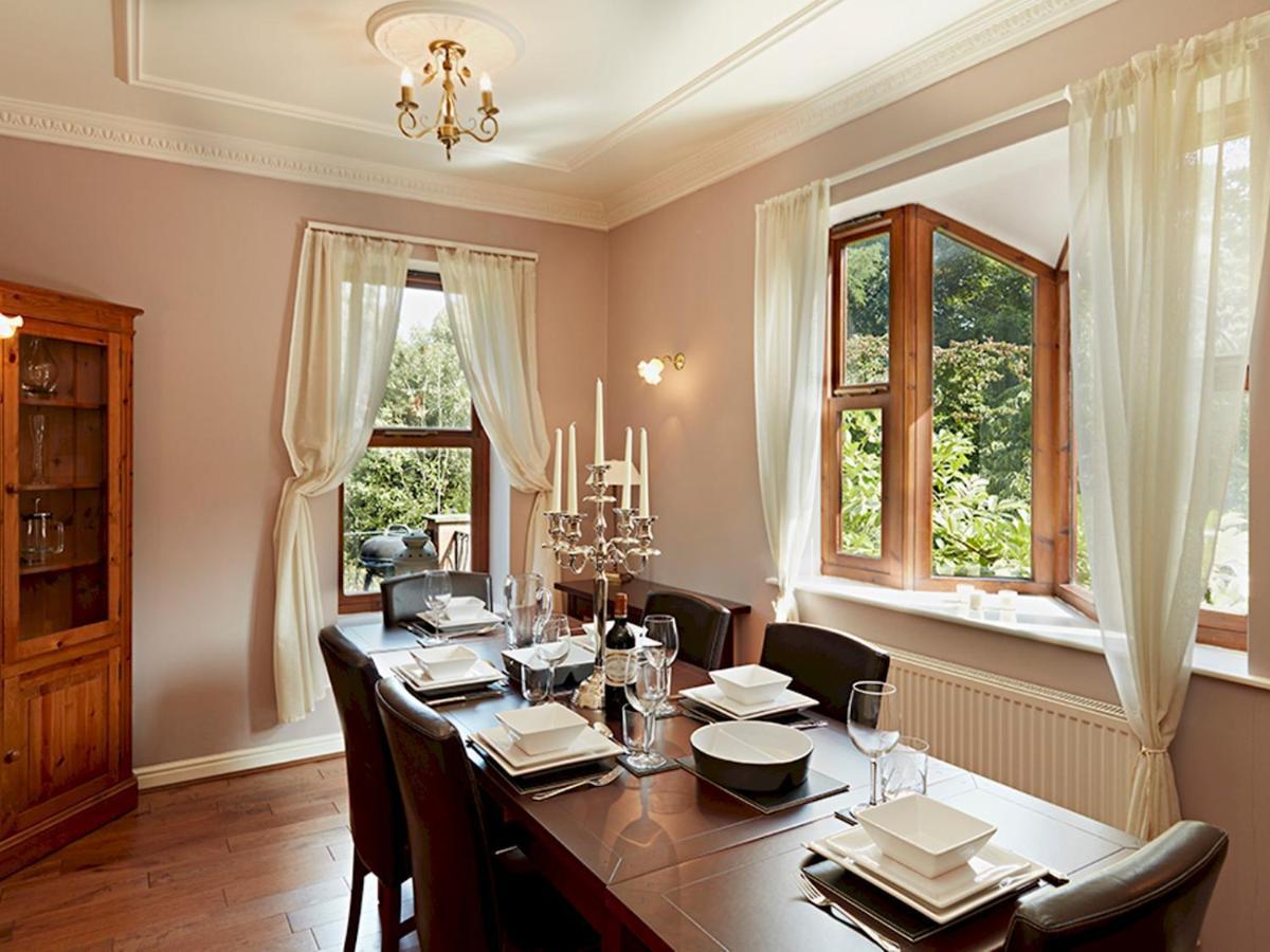 Holiday home Pass The Keys Luxury 5 Bedroom Riverside In Town Centre *
