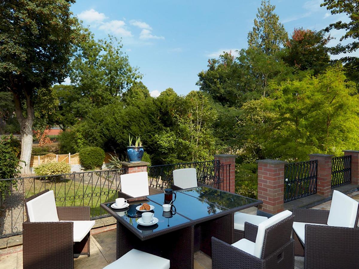 Pass The Keys Luxury 5 Bedroom Riverside In Town Centre